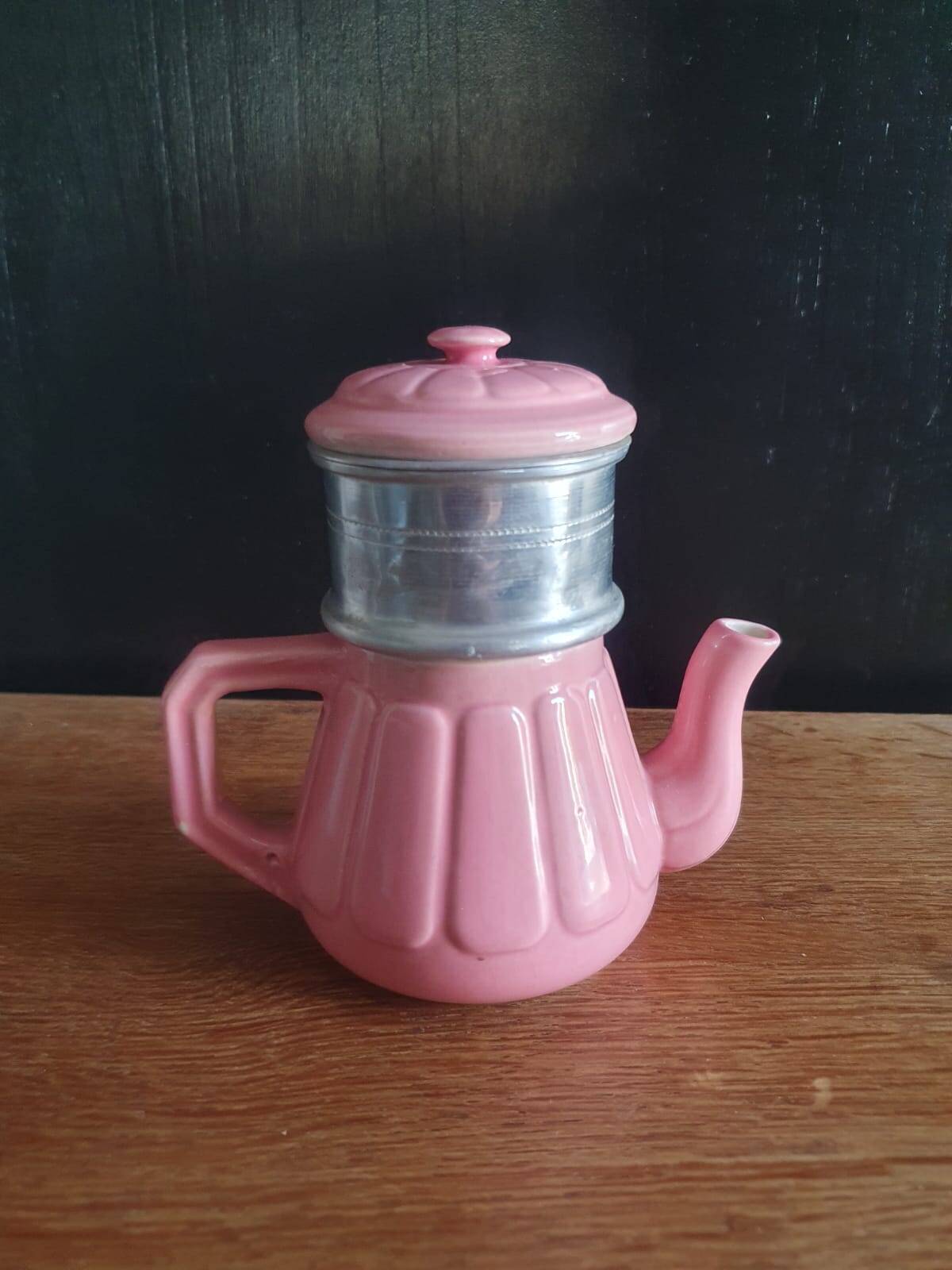 petite cafetière céramique rose