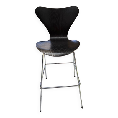 Tabouret série 7 Fritz Hansen d’Arne JACOBSEN