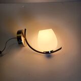 Vintage wall lamp - Chrome and opaline - 1970