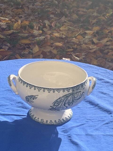 Soup tureen base, old salad bowl, iron earth with blue iris pattern, 19th century, collector's item