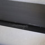 Shelf wall metal string