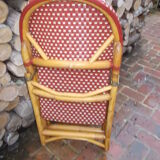 Rotating folding bistro chair