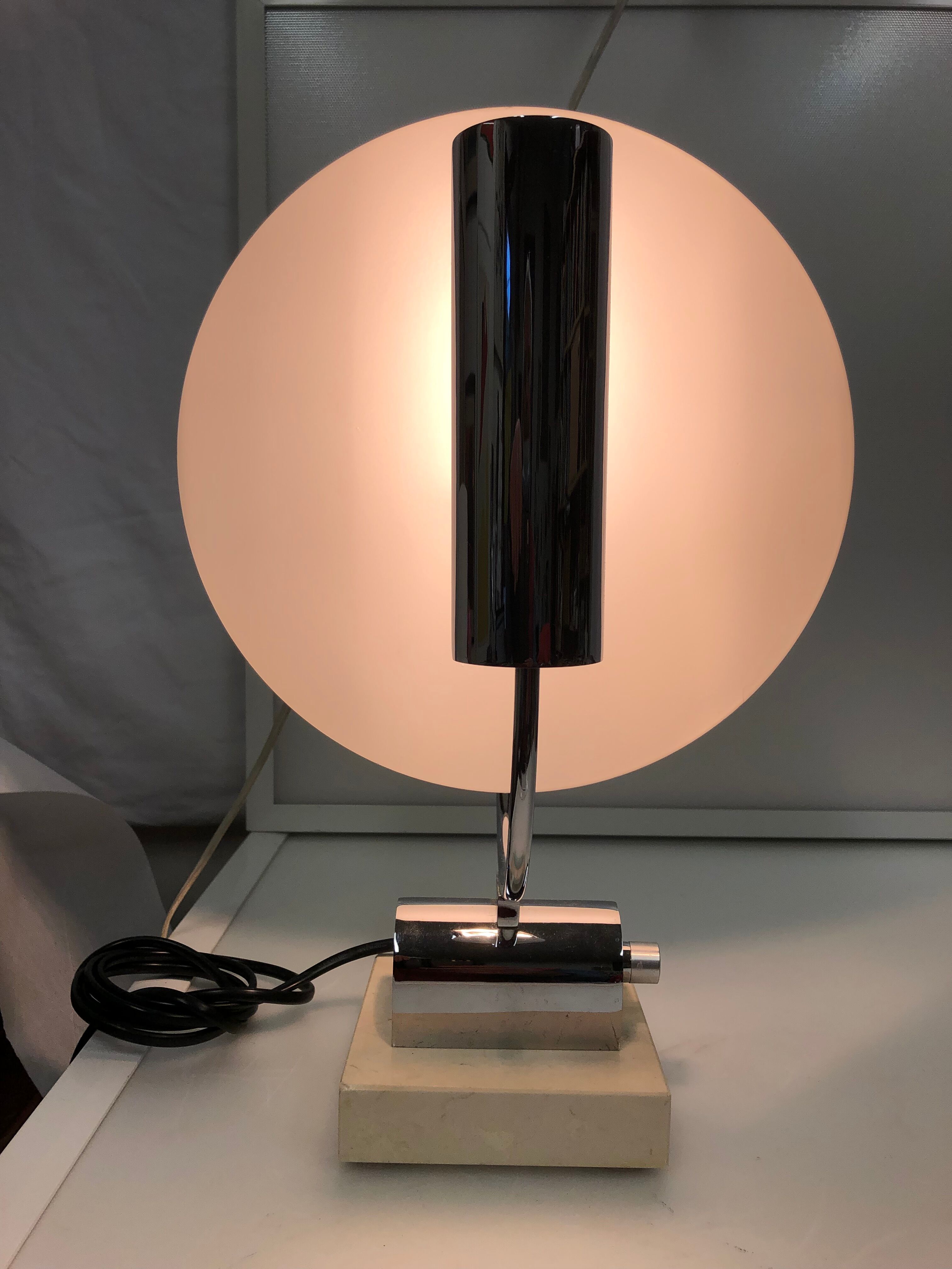 Lampe design space age années 70/80
