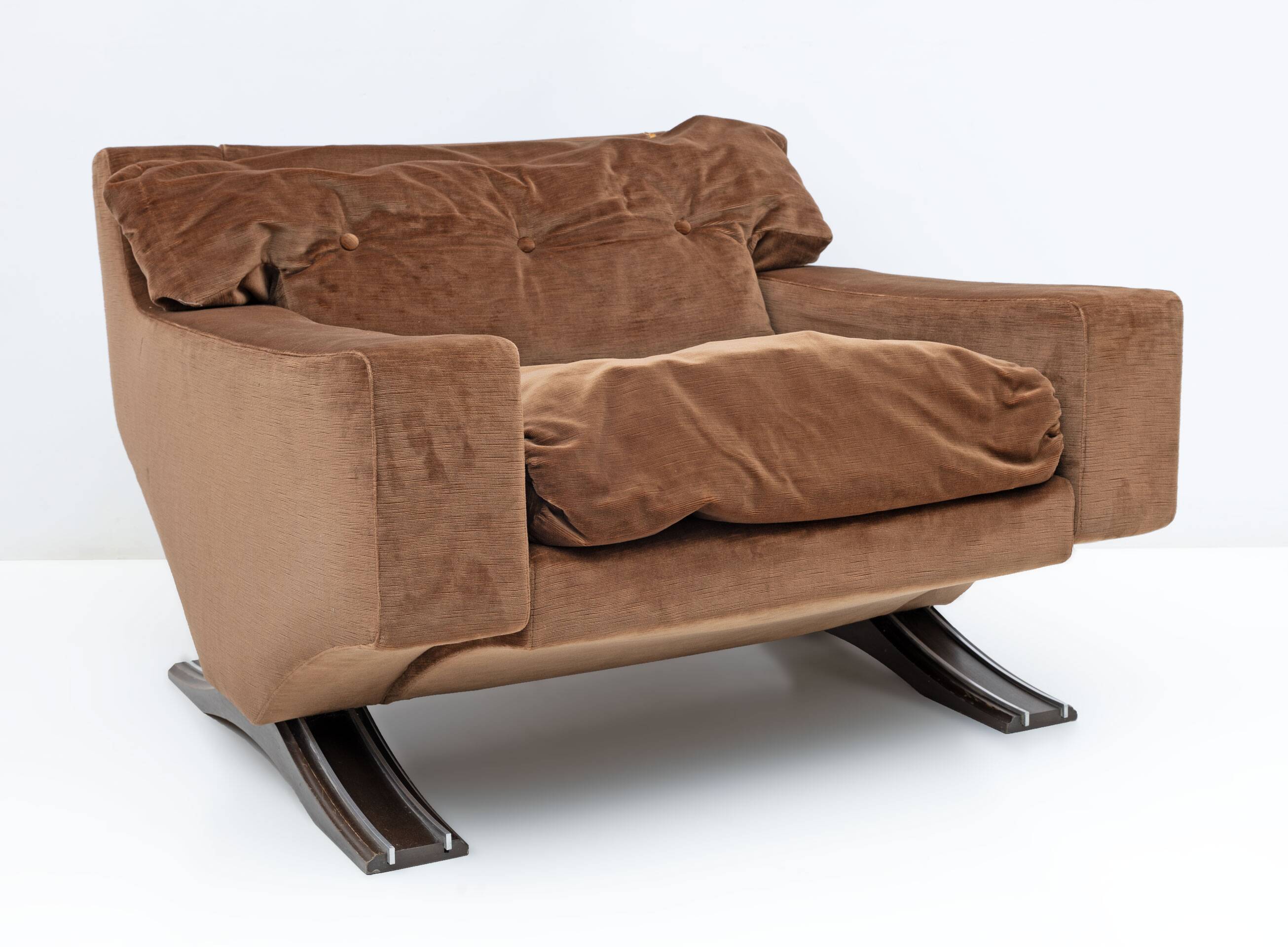 Pair of Mid-century Modern Italian Armchairs by Franz Sartori for Flexform