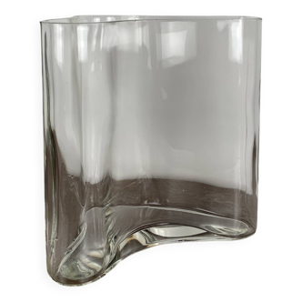 Glass vase, 1970