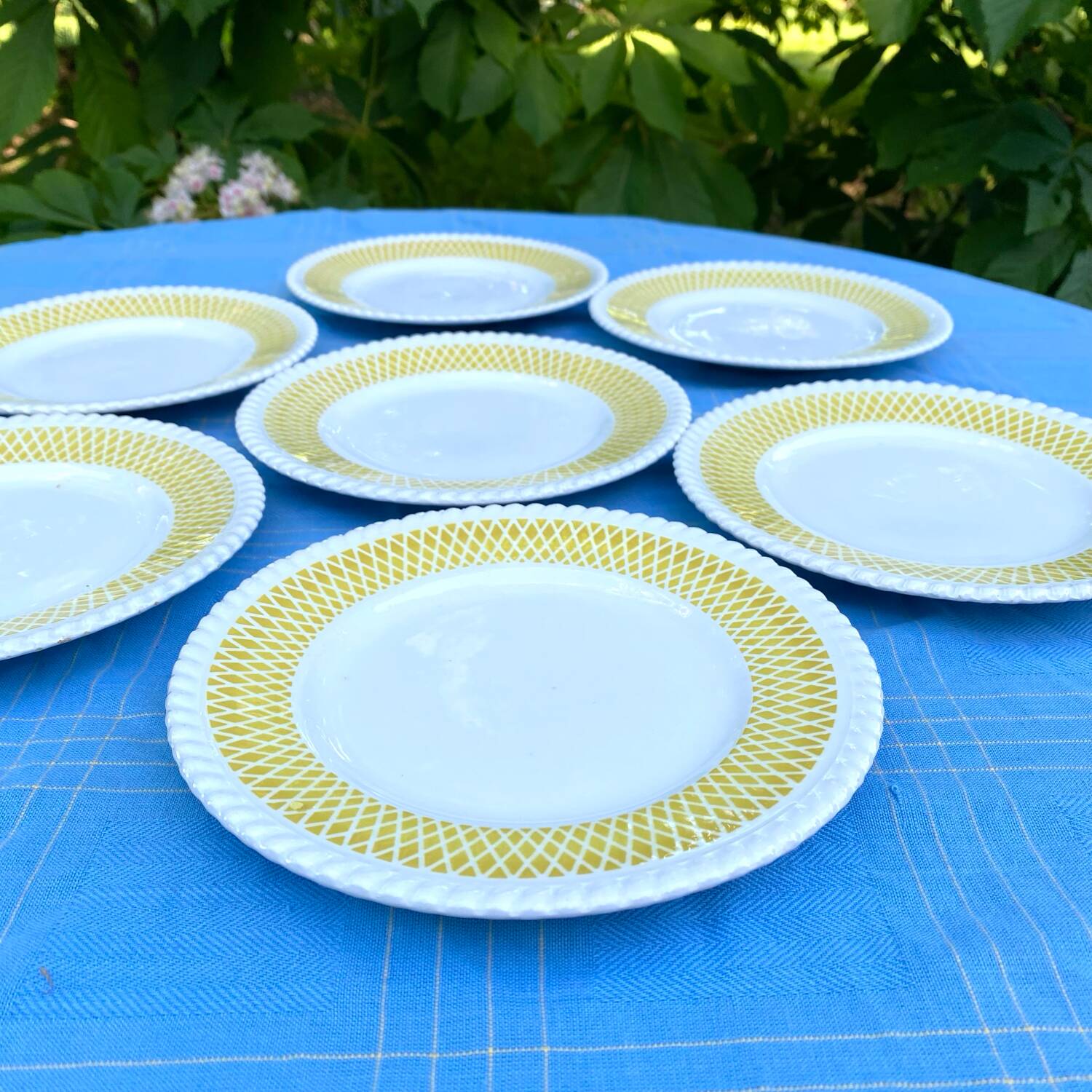 Assiettes à dessert, années 50-60