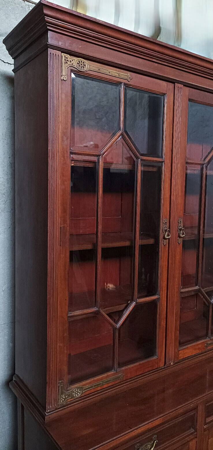 Bibliothèque anglaise Maple & Co 19ème en acajou