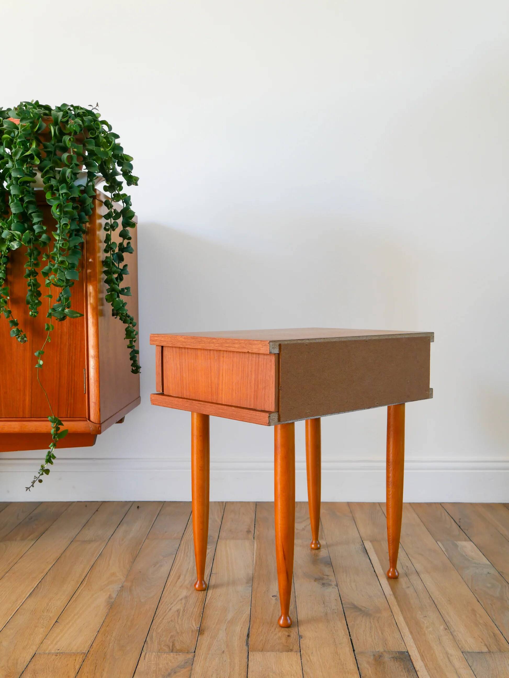 Table de chevet scandinave avec tiroir, en placage teck, 1960