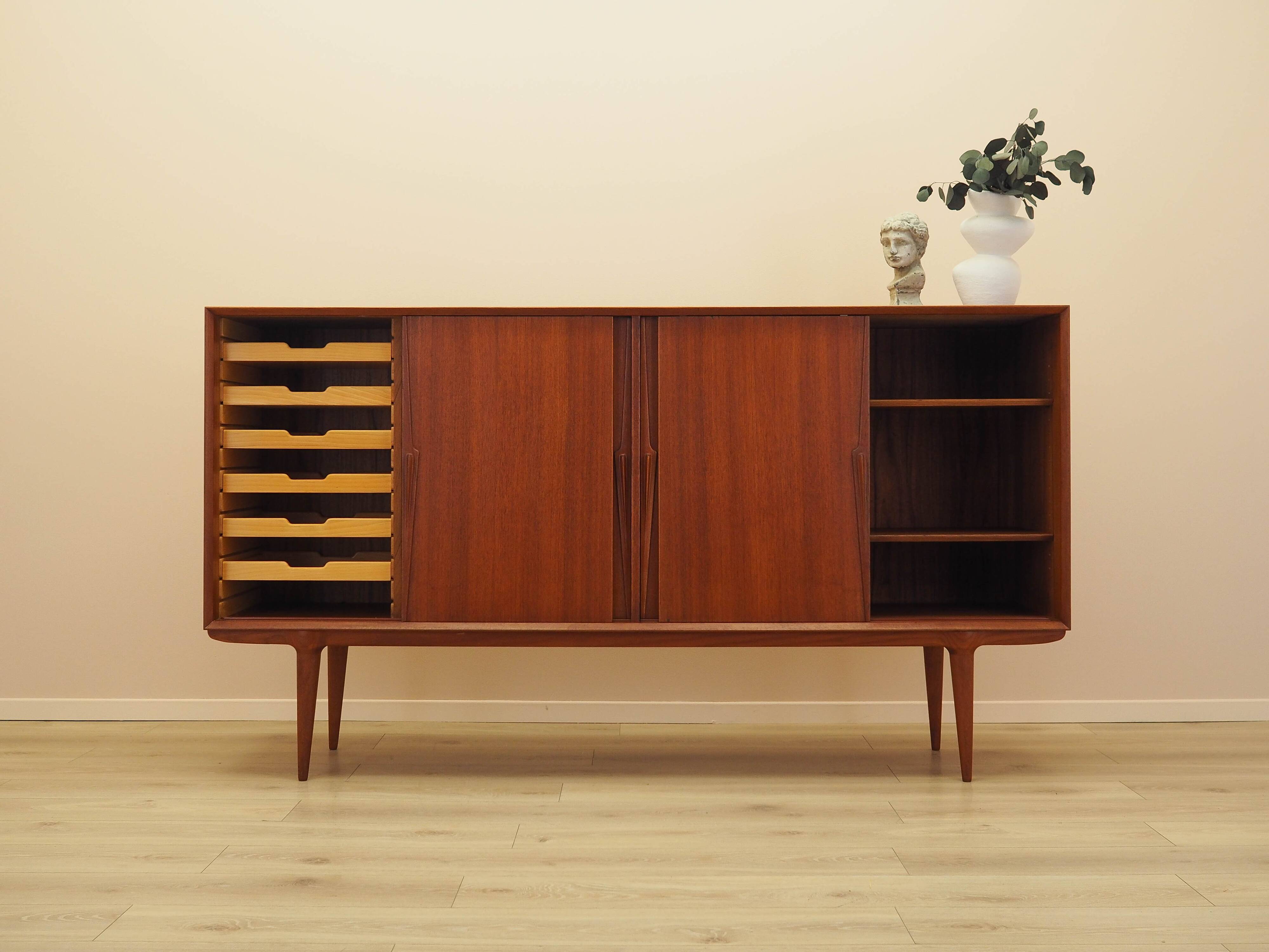Teak highboard, Danish design, 1970s, manufacturer: Omann Jun