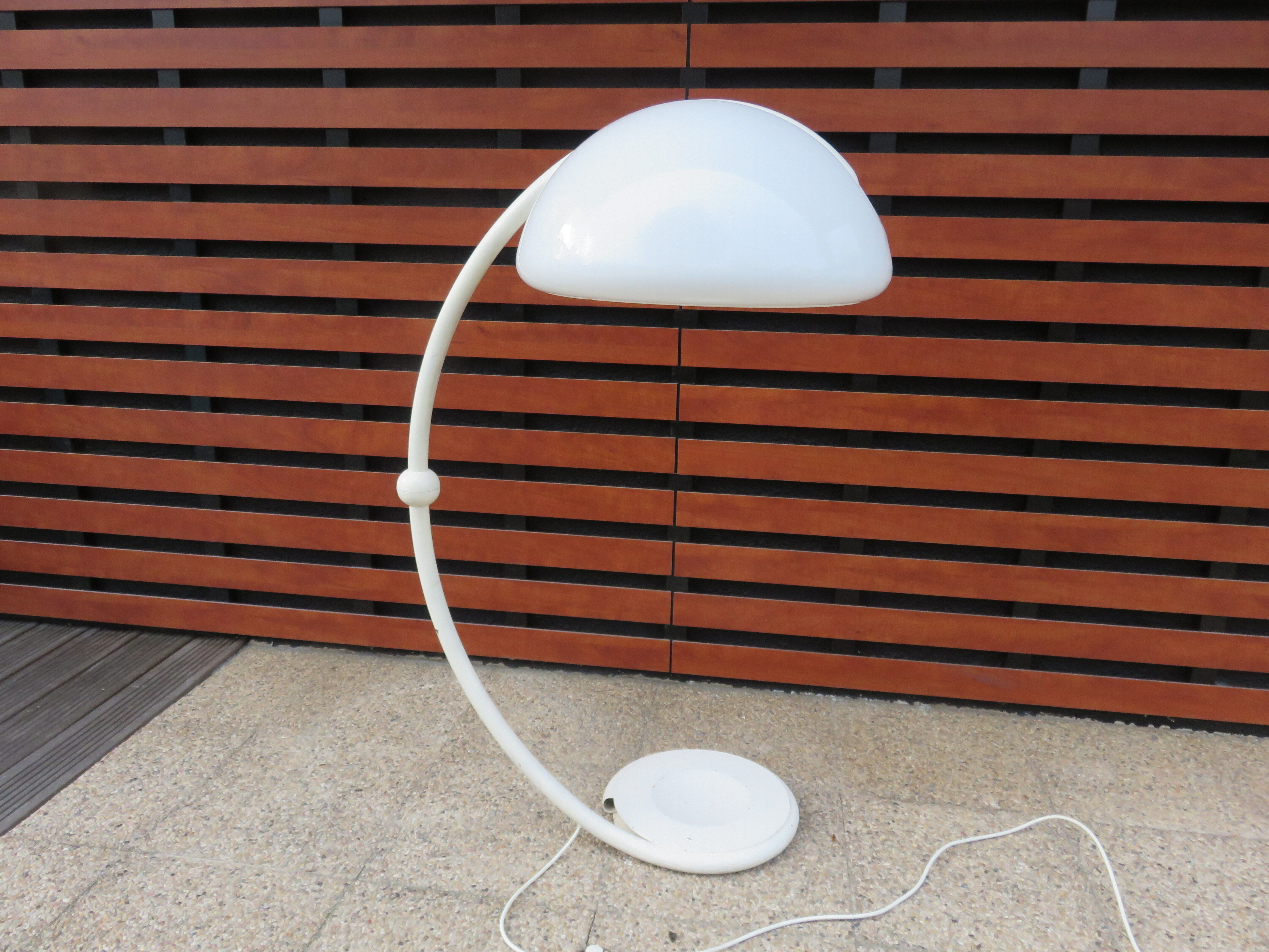 Floor lamp "serpente" Elio Martinelli for Martinelli luce 1965 1st edition