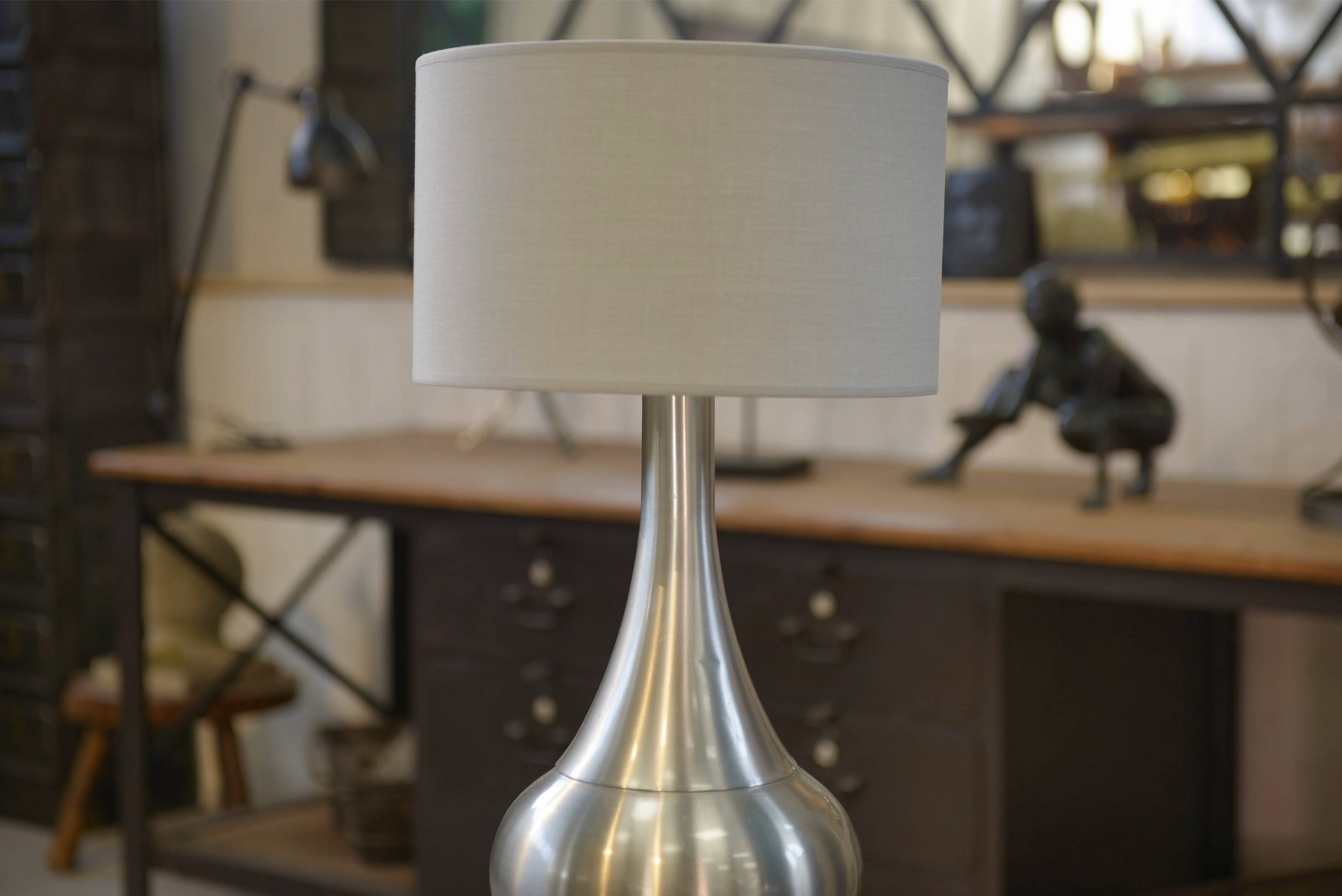 Lampe design en aluminium brossé 1970’s