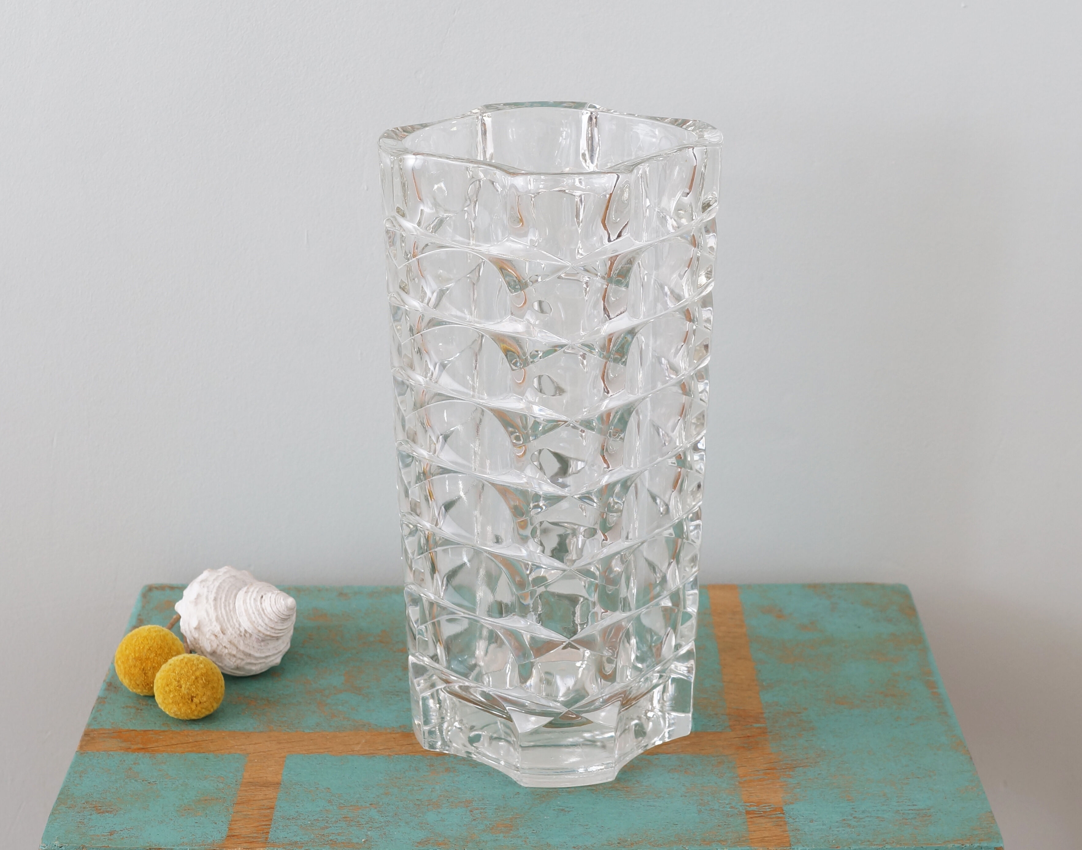 Luminarc Windsor type glass vase