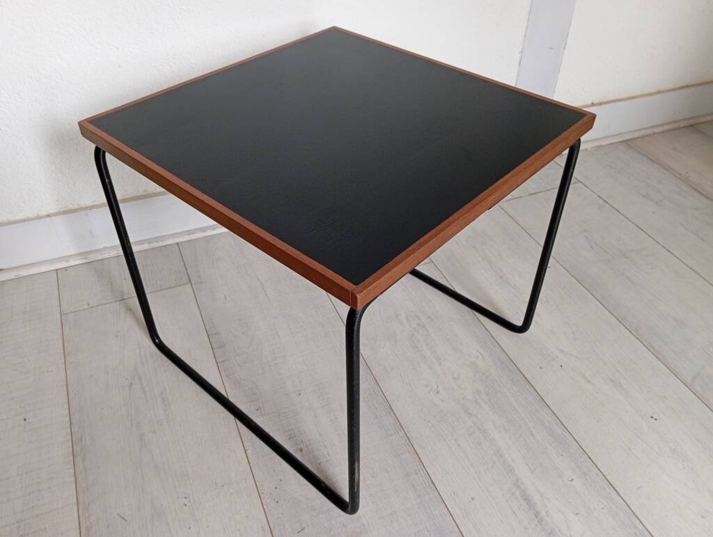 Pierre Guariche flying coffee table for Steiner