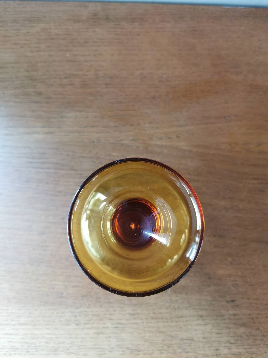 Set of 6 vintage Champagne glasses, amber base