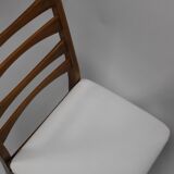 Chaise vintage hellerau en teck et skai blanc 1960 suede