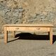 Ancienne table basse de ferme en sapin