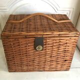 Ratin lid basket