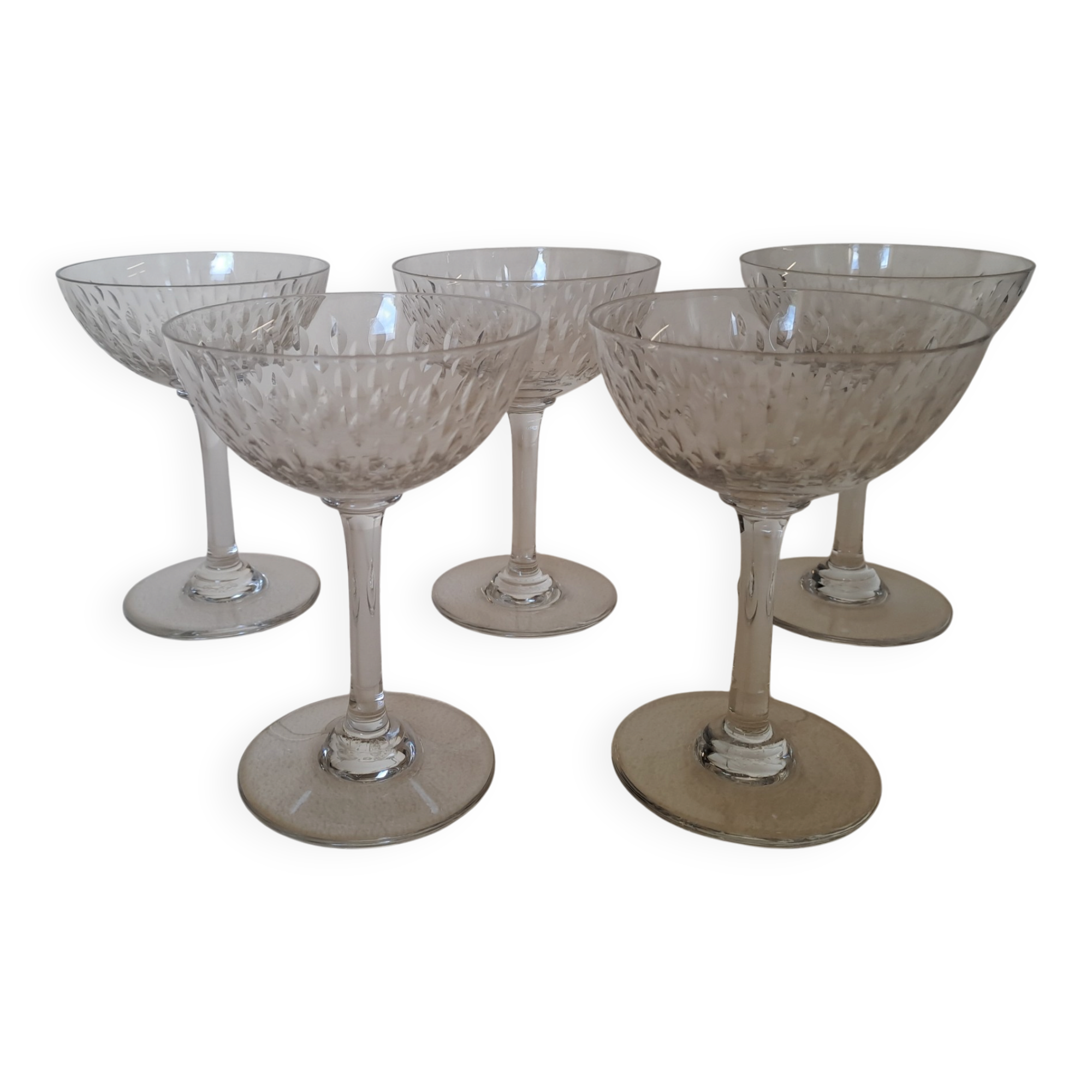 5 coupes à  champagne cristal Baccarat Magenta Grain De Riz
