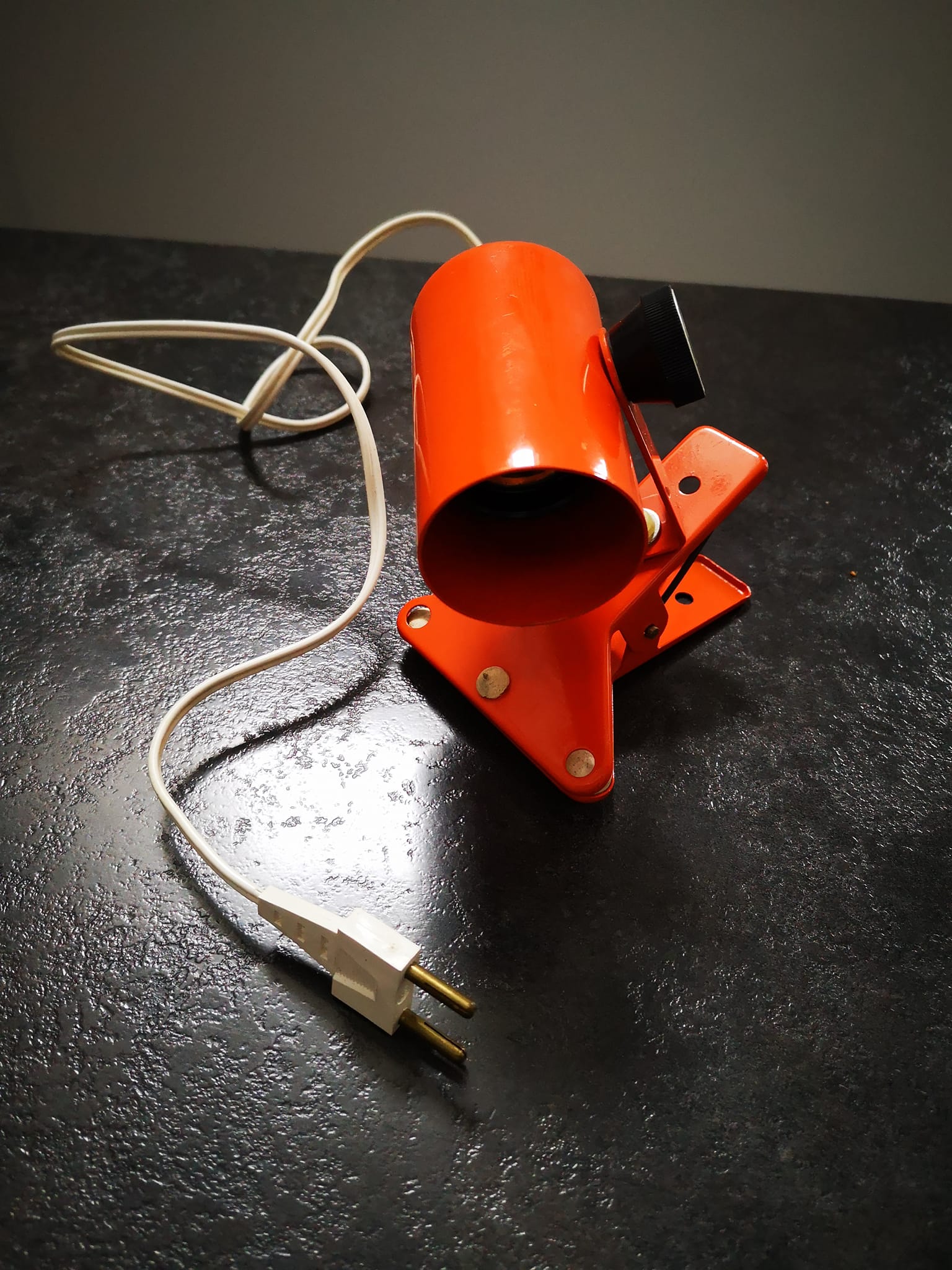 Lampe spot à pince orange 100% 1970 vintage