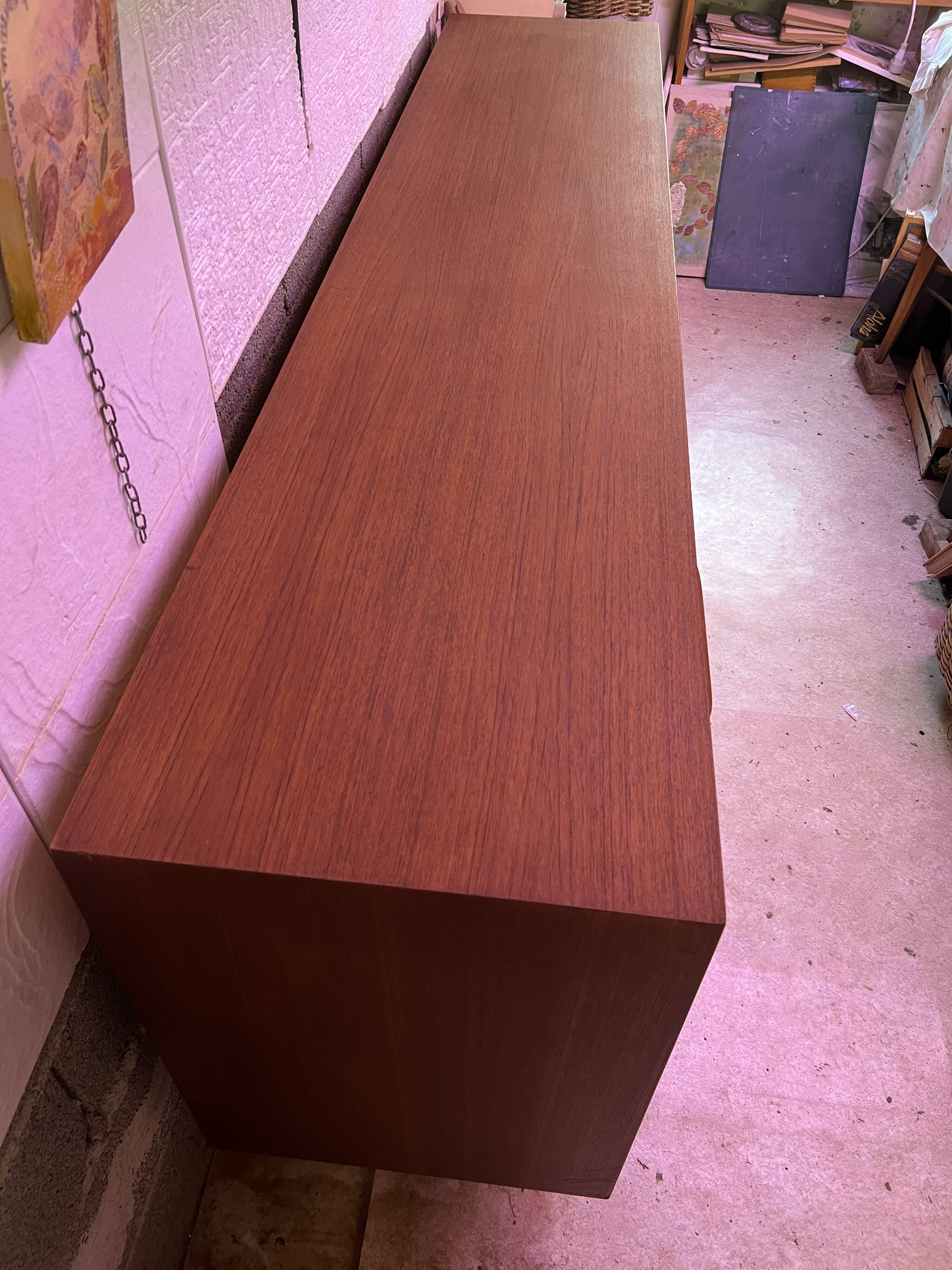 Enfilade vintage Swiss Teak