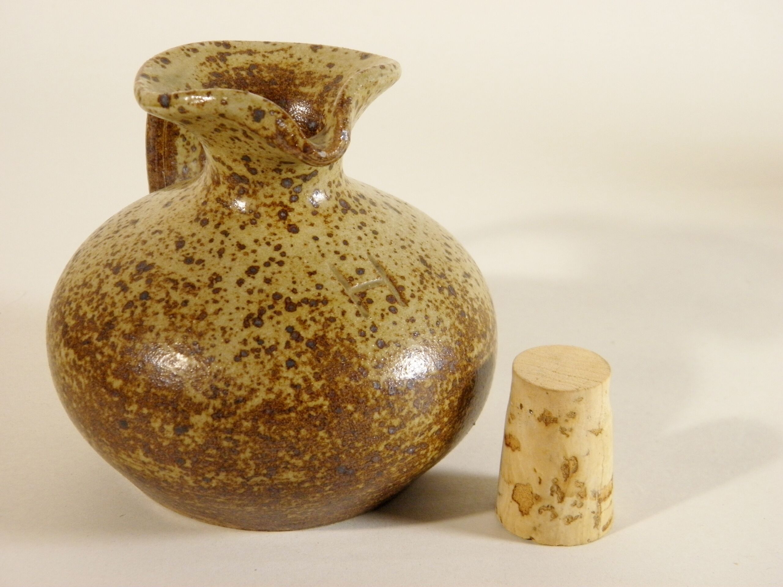 Oil and winery in 70s sandstone