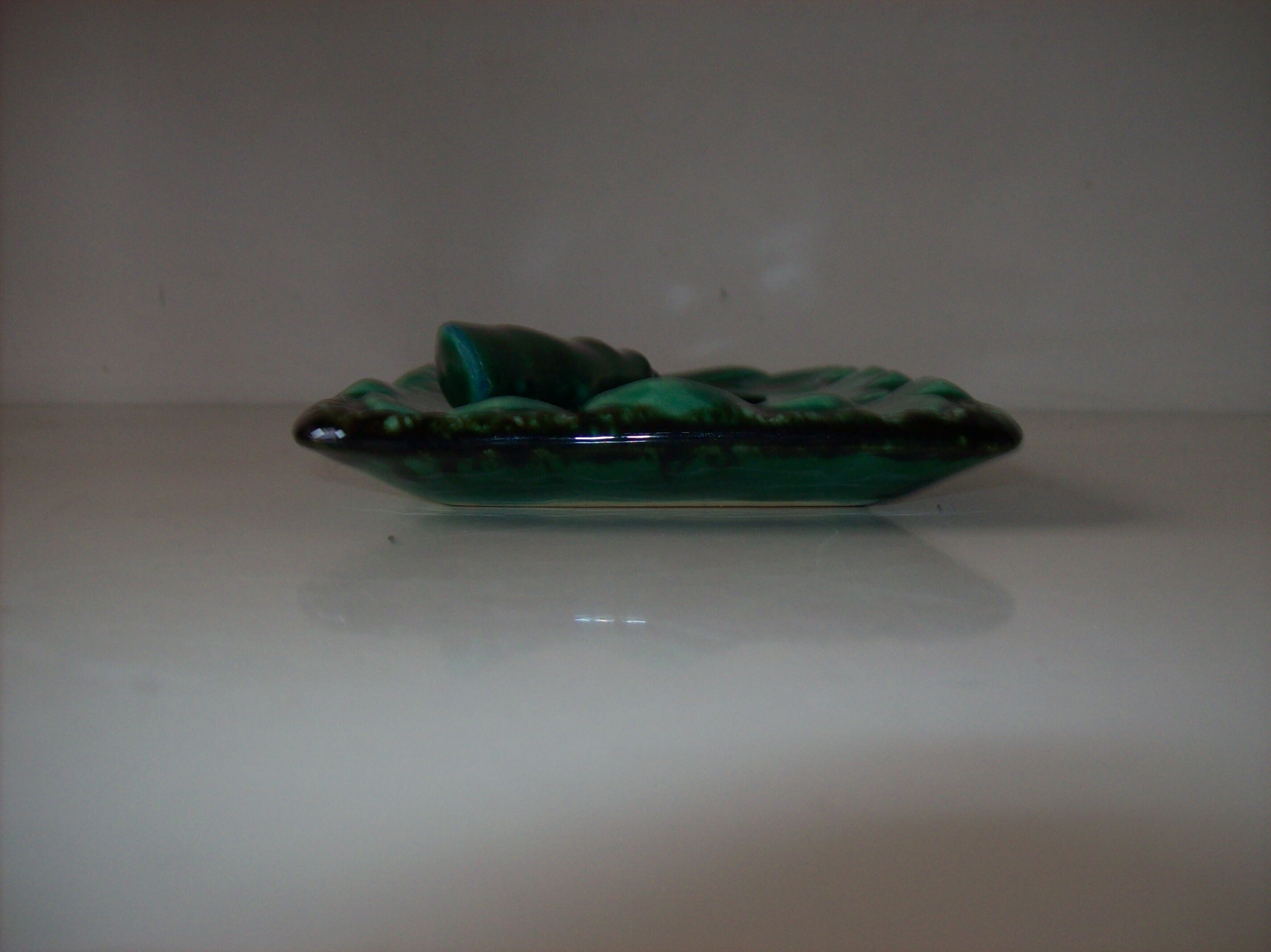 Butter dish