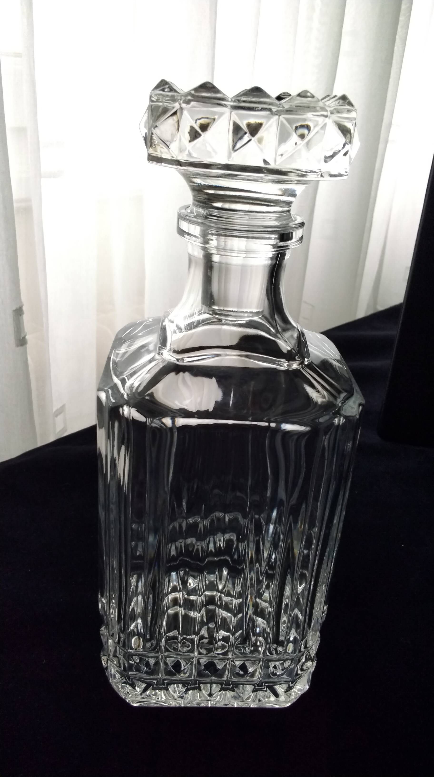 Vintage Arques crystal whisky decanter, Villandry model