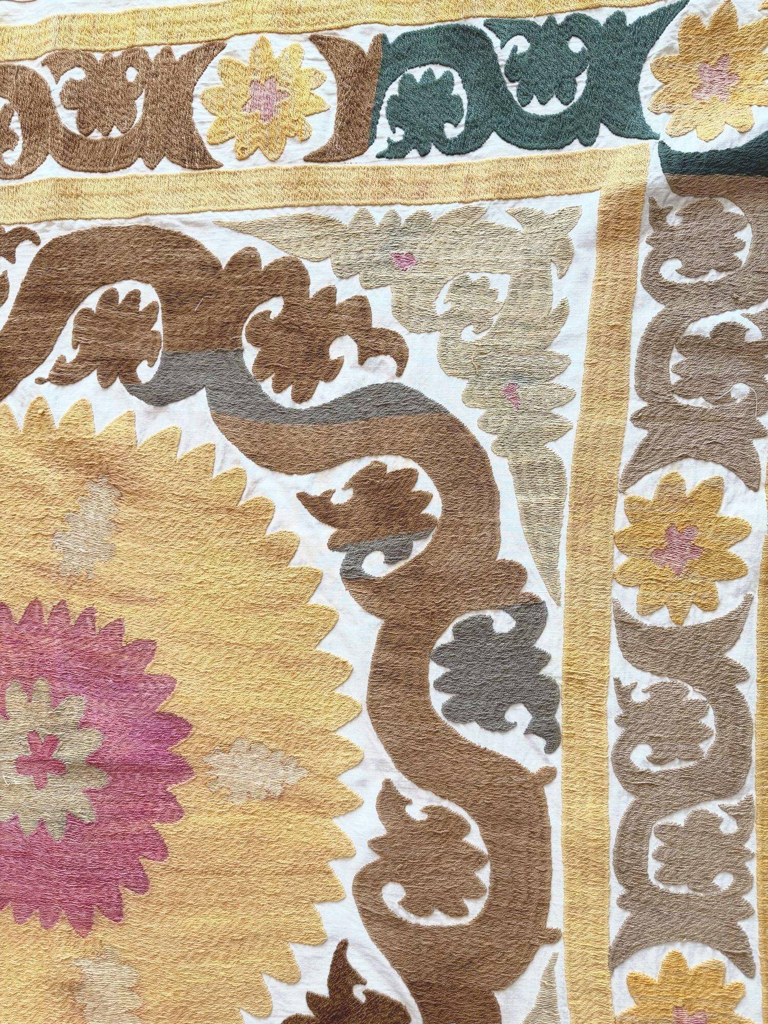 Vintage hand-embroidered tablecloth 128x131 cm