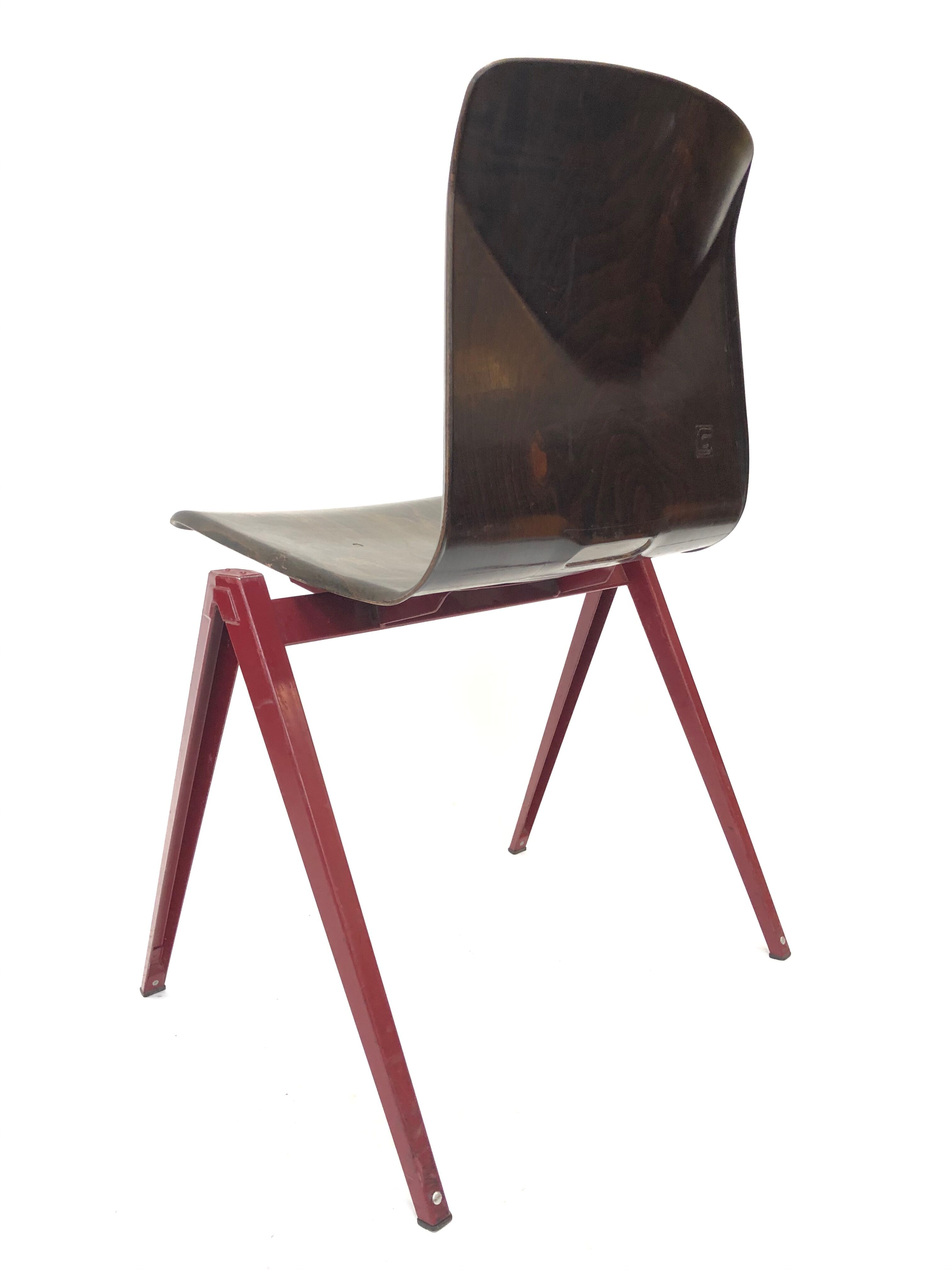 Chaise d'école empilable Pagholz Galvanitas S22