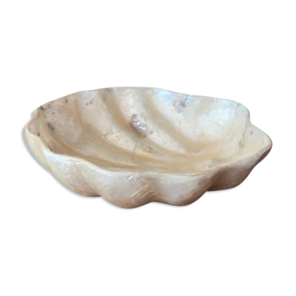 Mother-of-pearl shell pocket empty