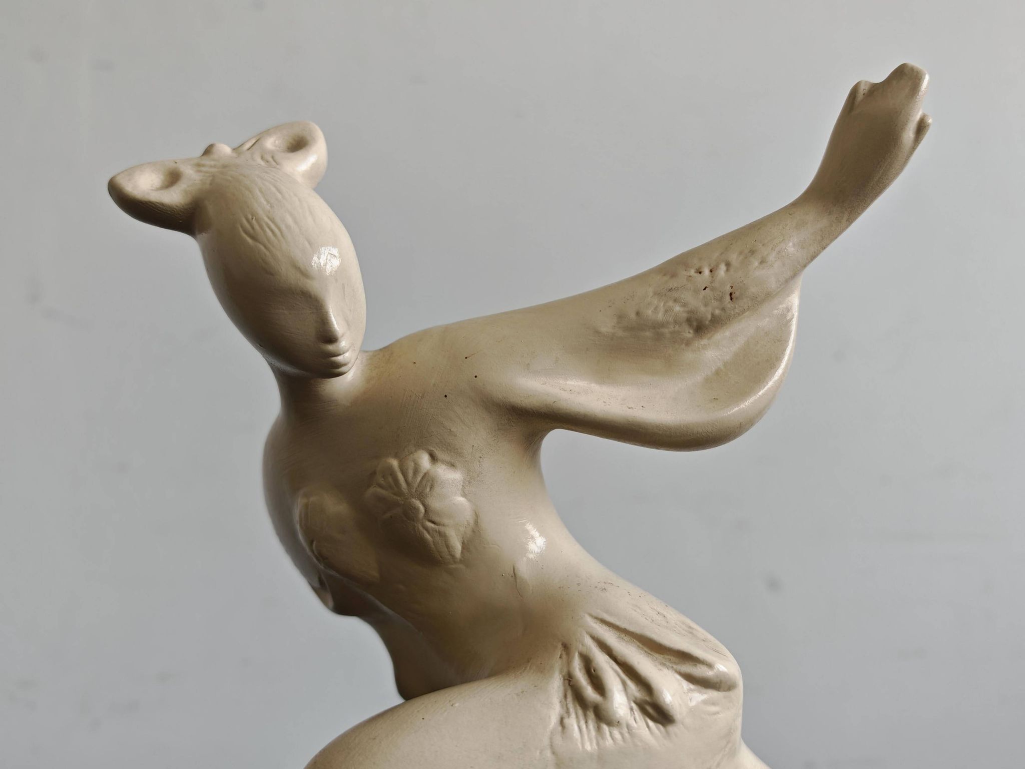 Art Deco ceramic figurine of an artistic skater, Czechoslovakia, 1950s.