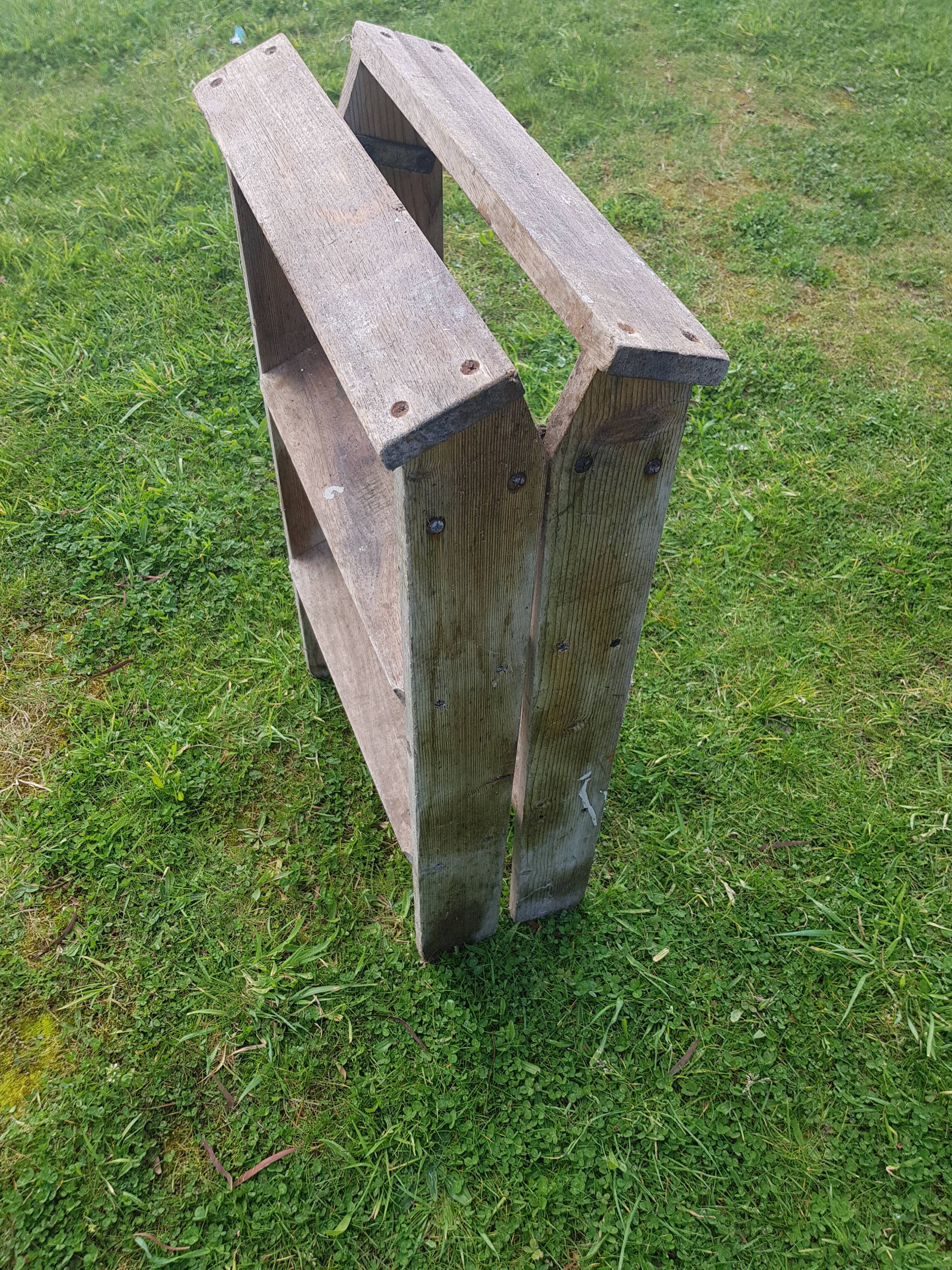 Double wooden stepladder