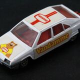 Ancienne voiture miniature Citroën BX norev