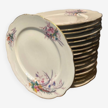 Set of flowered porcelain tableware