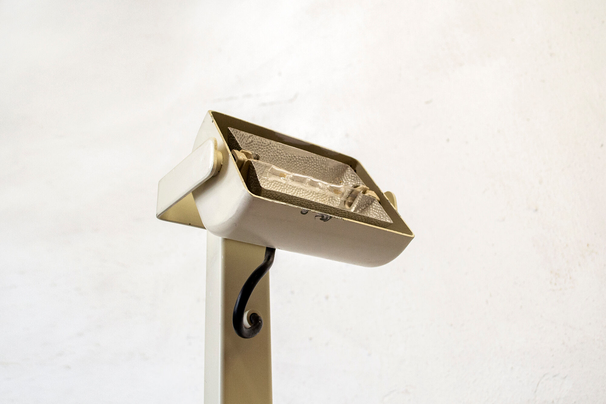 Sirio T floor lamp by Kazuhide Takahama for Sirrah, Italy, 1977