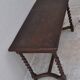 Table pieds torsades