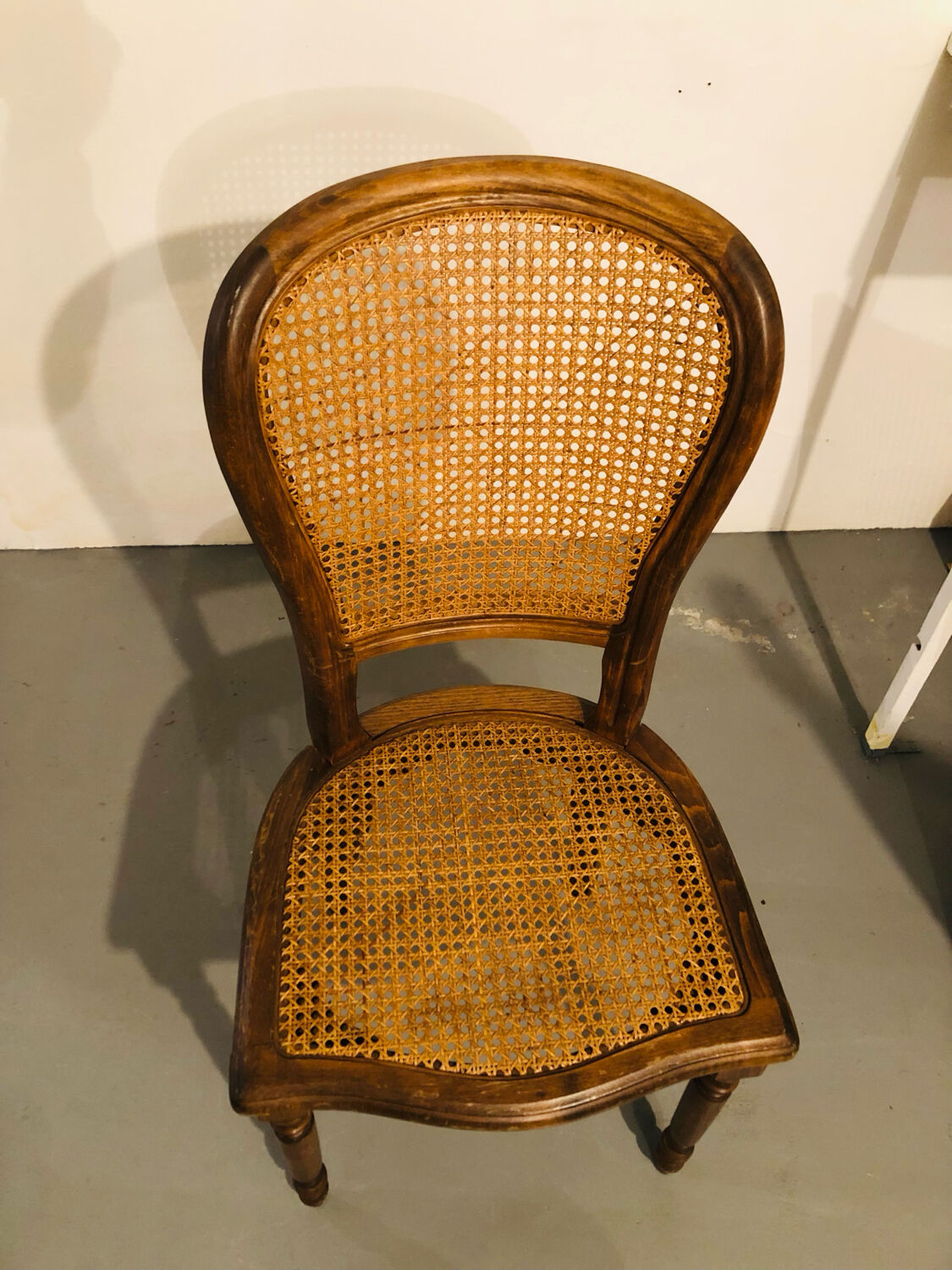 Set of 4 caned medallion chairs in Louis XVI style - Excellent condition - Oak