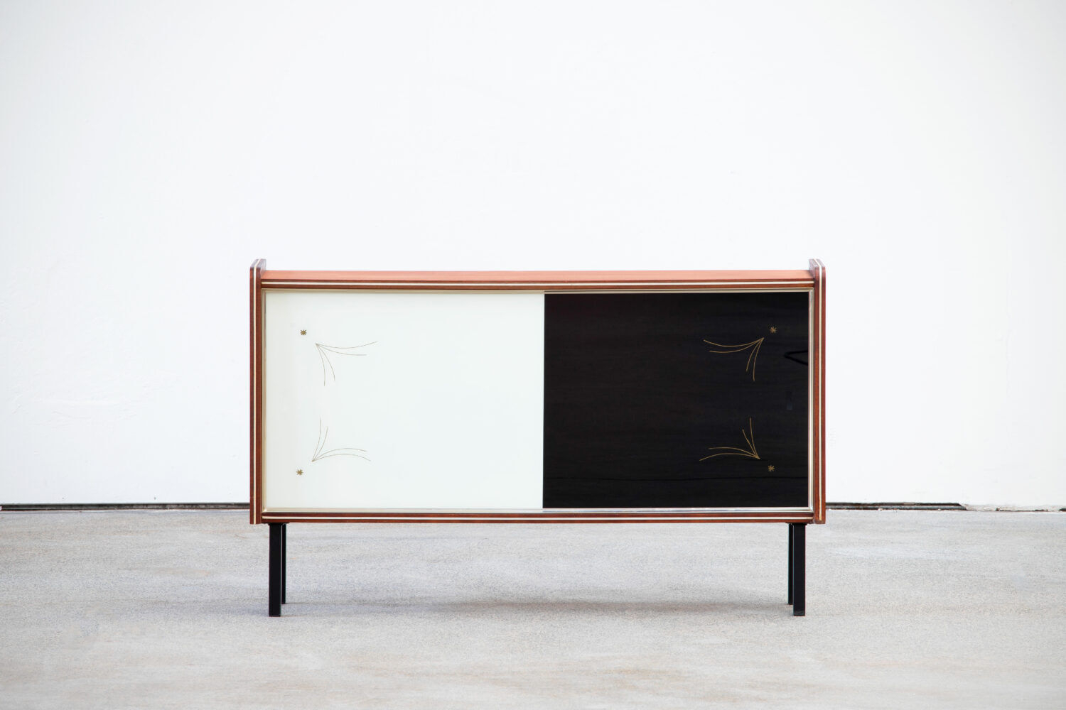 Vintage Scandinavian enfilade 1960