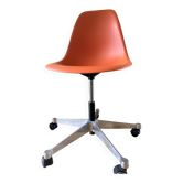 Vitra Eames desk chair