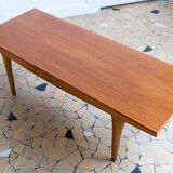 Low table feet spindles
