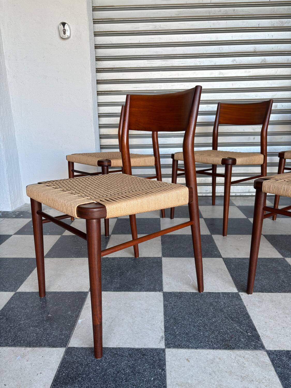 Set of 5 chairs from the 1950s designed by Georg Leowald.