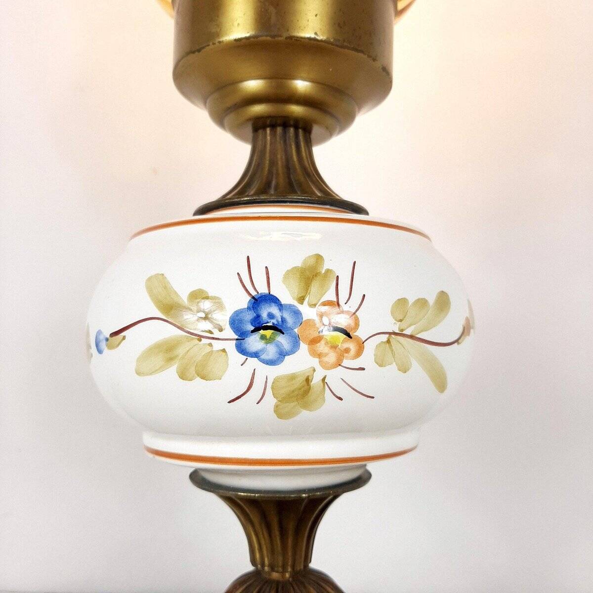 Vintage table lamp in porcelain and glass, 1960s