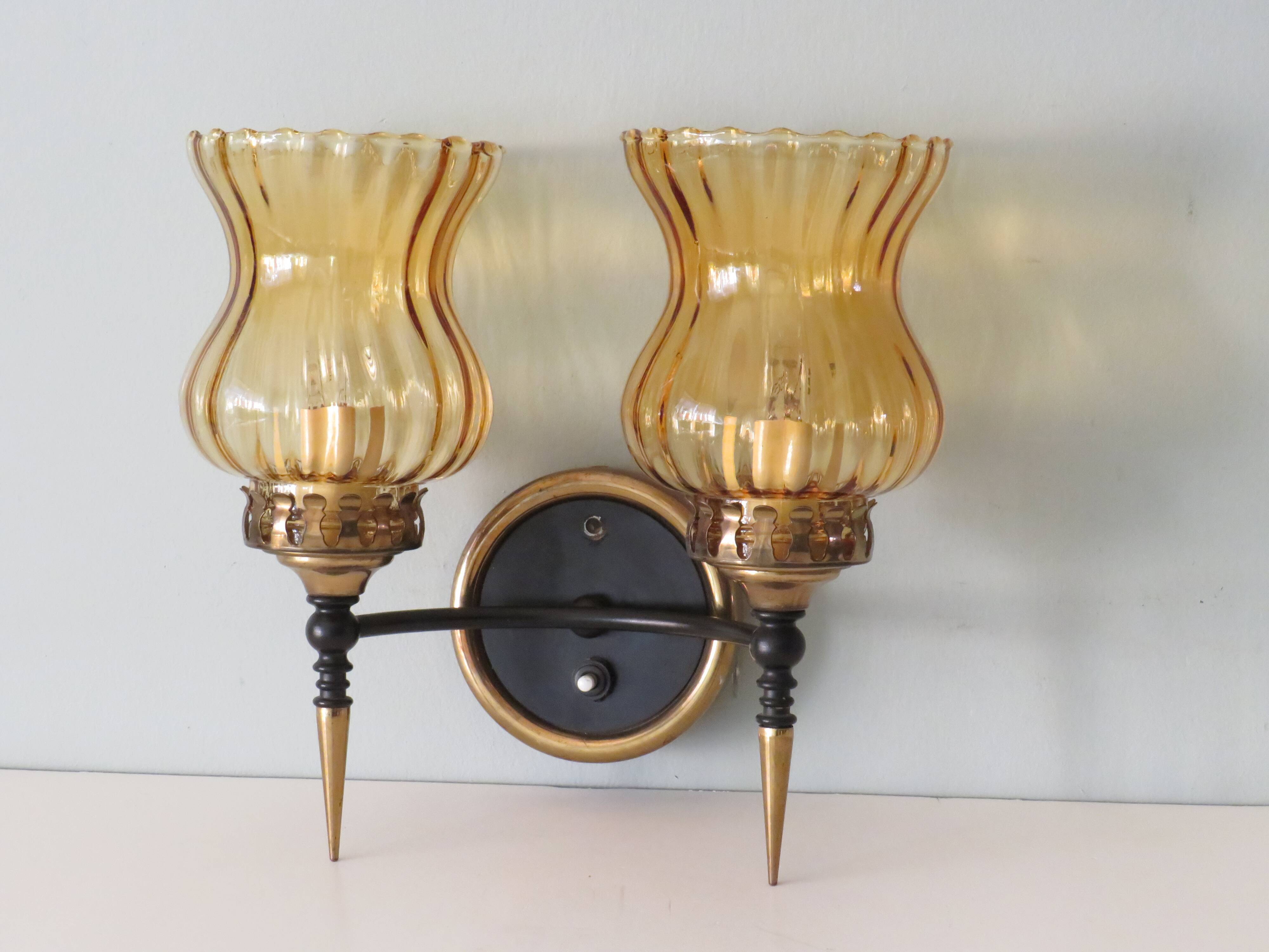 Italian wall lamp from the 1950s