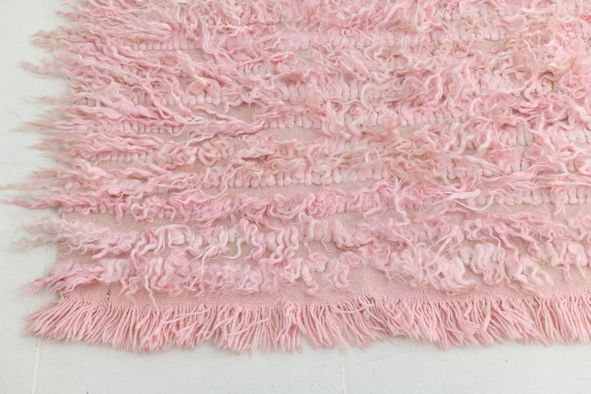 3x10 Soft Pink Wool Moroccan Runner Rug, 110x311Cm SK 70367