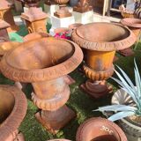 Medici cast iron pair