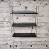 String wall shelf