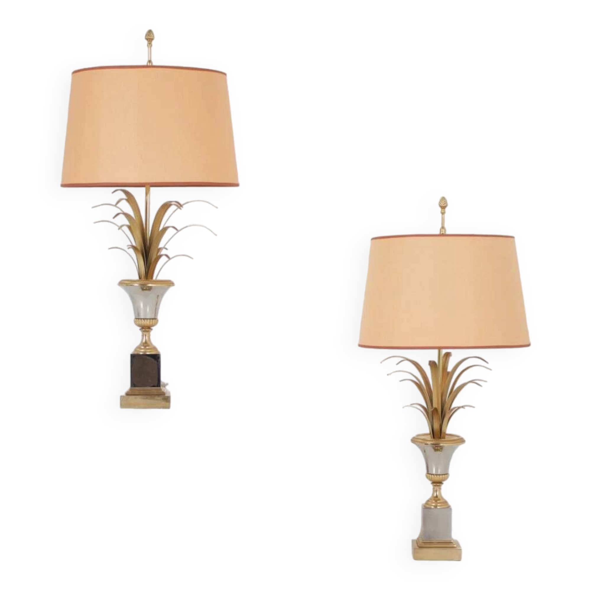 Paire de lampes Médicis style Maison Jansen.