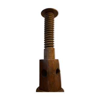 Press screw, solid wood