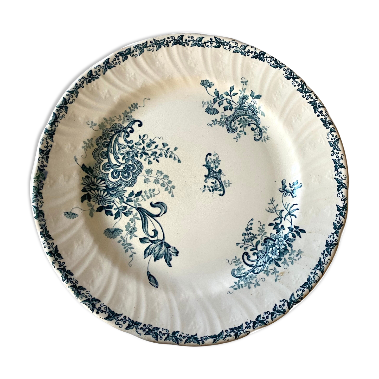 Flat porcelain plate Badonviller model Trianon