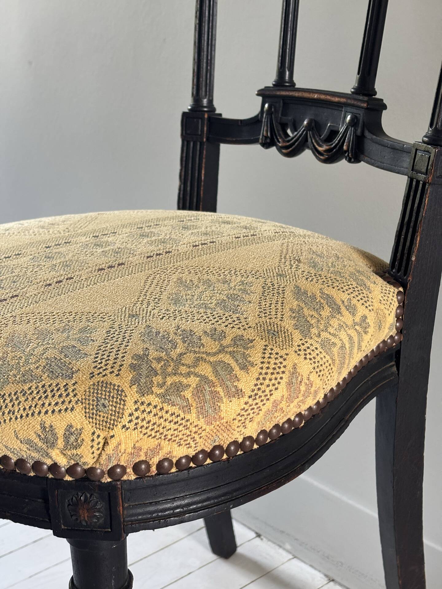 Napoleon III chair